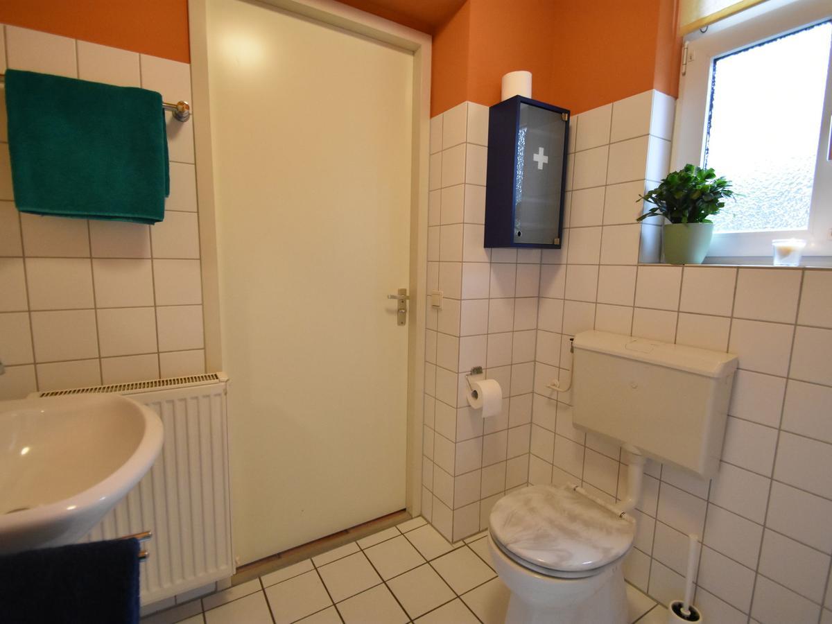 Modern Holiday Home In Ooltgensplaat المظهر الخارجي الصورة